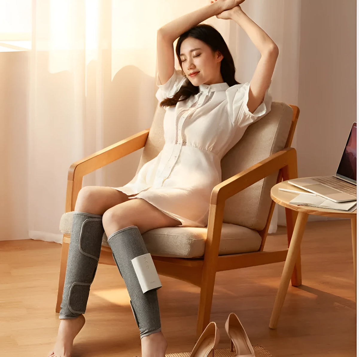 Cordless leg massager with air wave pneumatic compression and wireless remote