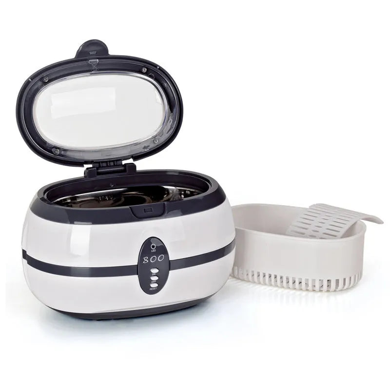 GTSONIC commercial ultrasonic glasses and jewellery washing machine with stainless steel chamber.
