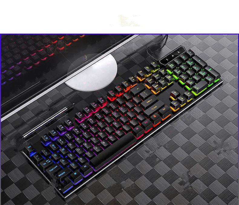 Manipulator Feel wired gaming keyboard and mouse set in black or white colours with USB connection