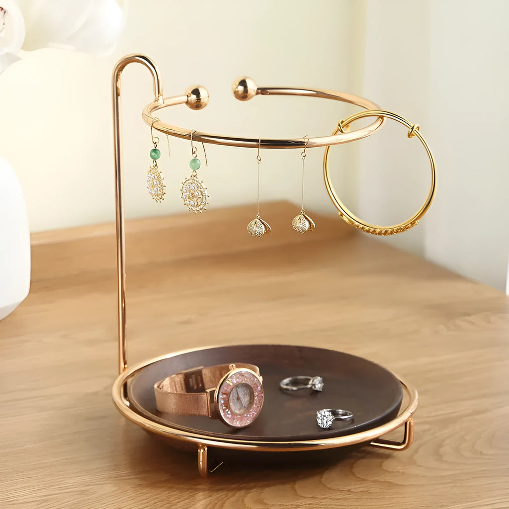 Walnut solid wood tray for storing keys and rings, measuring 21cm wide