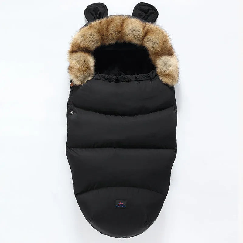 Dismountable baby stroller sleeping bag in a silkworm cocoon style for ages 1-3.