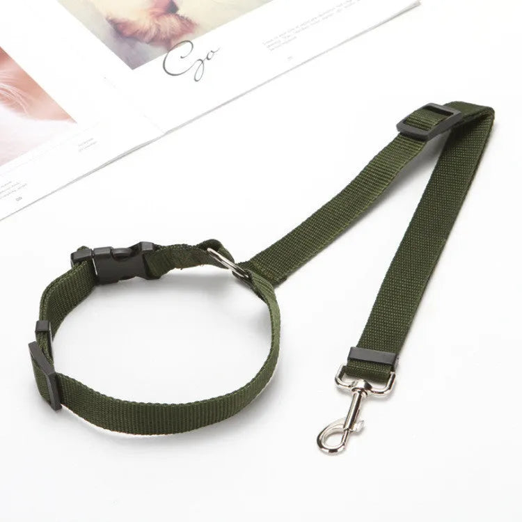 Car backseat pet leash in black polyester for dog travel safety