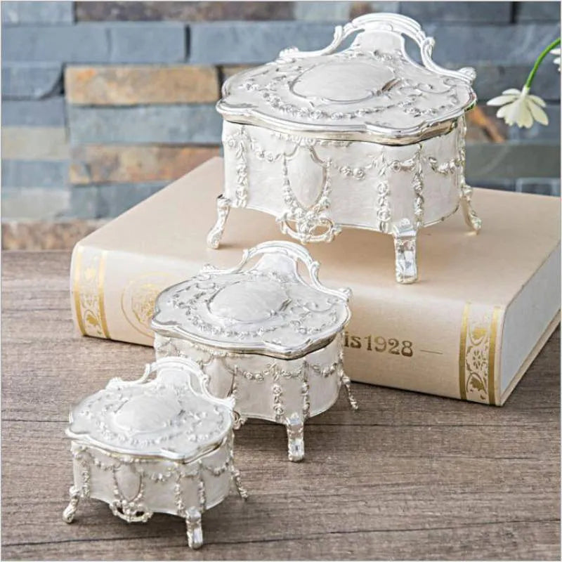 Hangkai zinc alloy jewellery storage box in antique tin colour showing large, medium, and small size options.