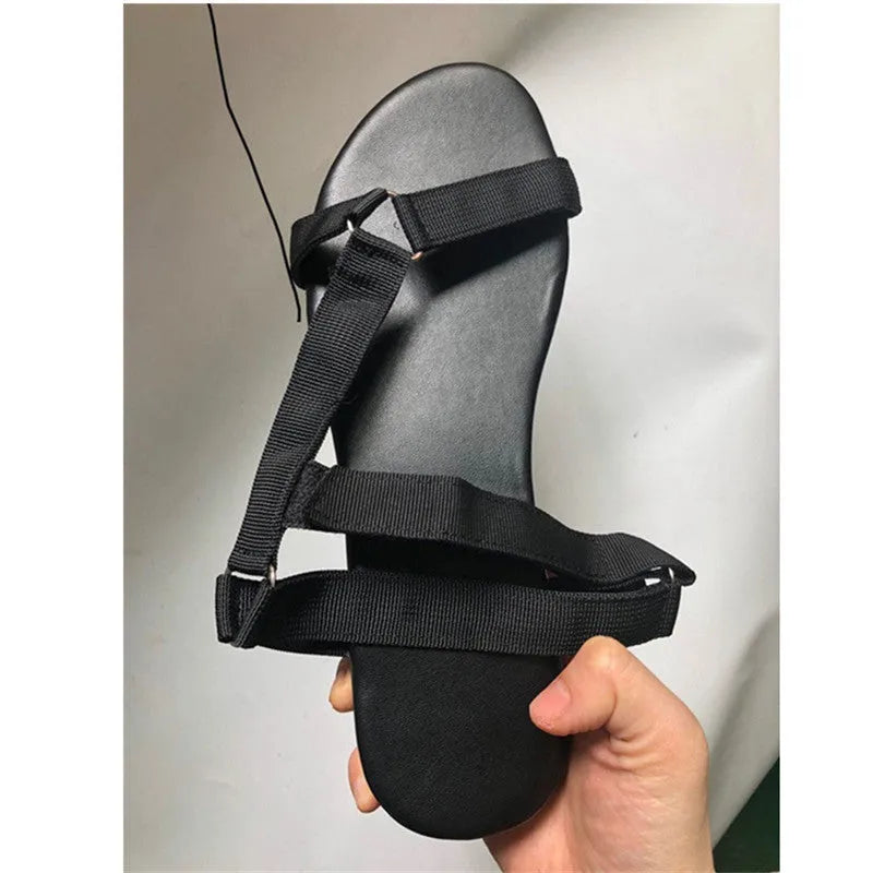 Flat women beach sandals with Velcro closure in leopard pattern