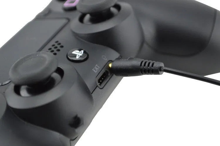 Black PS4 wired gaming headset with over-ear headphones and 3.5mm audio plug