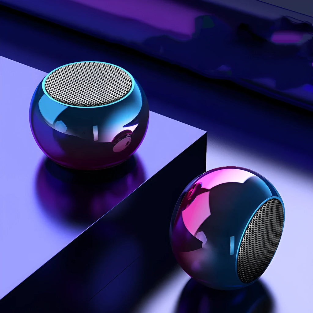 M3 mini Bluetooth speaker, 50 x 50 x 31mm metal and ABS body, electroplating finish, 3W output, USB powered