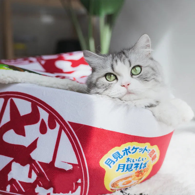 Instant noodles plush cat nest in red ramen colour, 50cm diameter semi-closed cloth pet bed