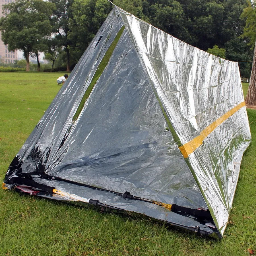 Outdoor first aid tent PET aluminum film survival shelter with rope 2.4x1.5x0.9 metres