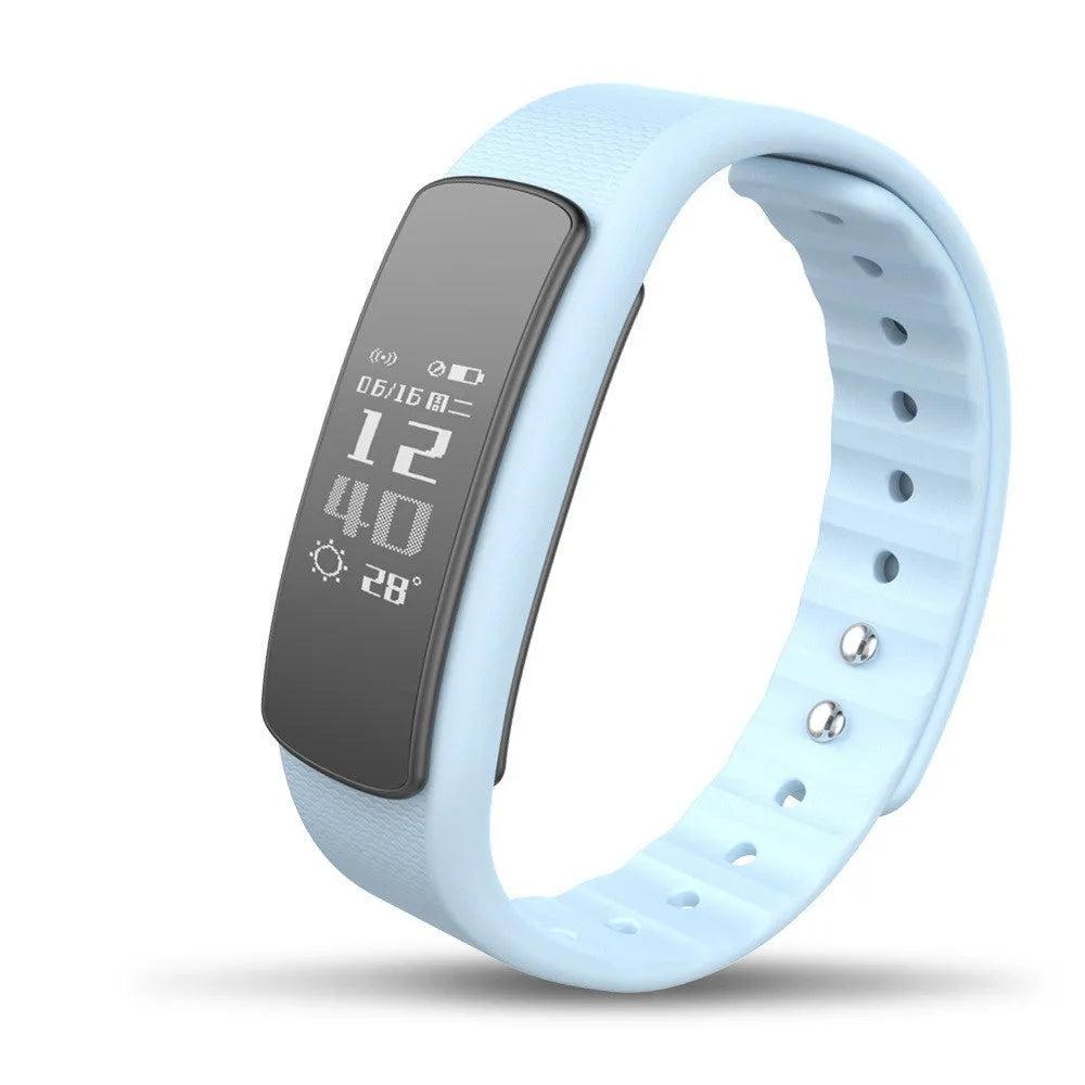 I6 smart sports bracelet with 0.96-inch touch screen shown in black or green colours on wrist