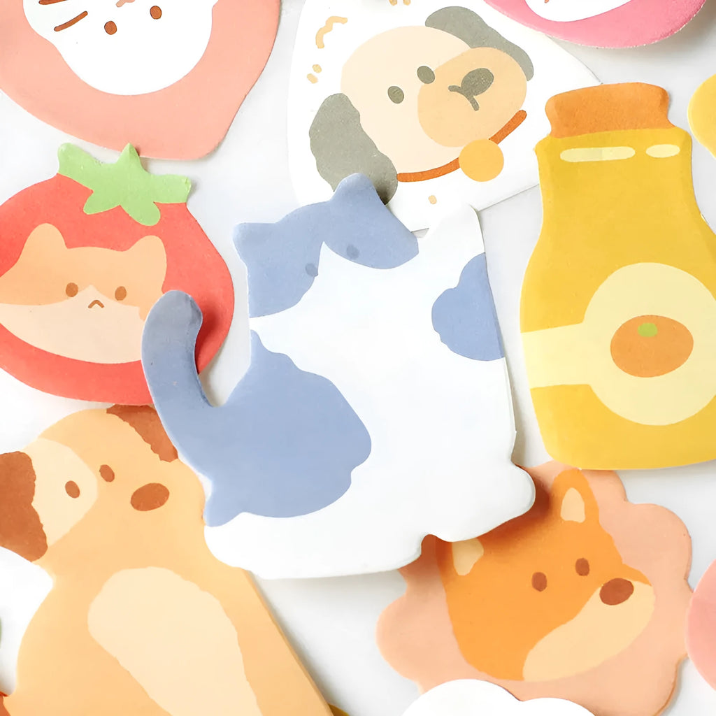 Animal shaped sticky note set showing six cover colour options including kitten and puppy designs