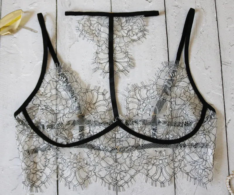 Lace and spandex three-point lingerie set in photo colour, Asian sizes S to 3XL