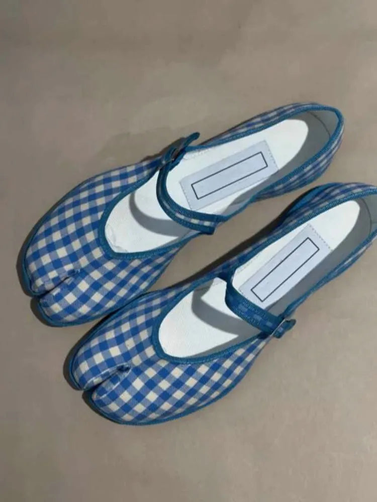 Korean style plaid split toe ballet flats with sheepskin lining and low 1-3cm heel, Picture Color