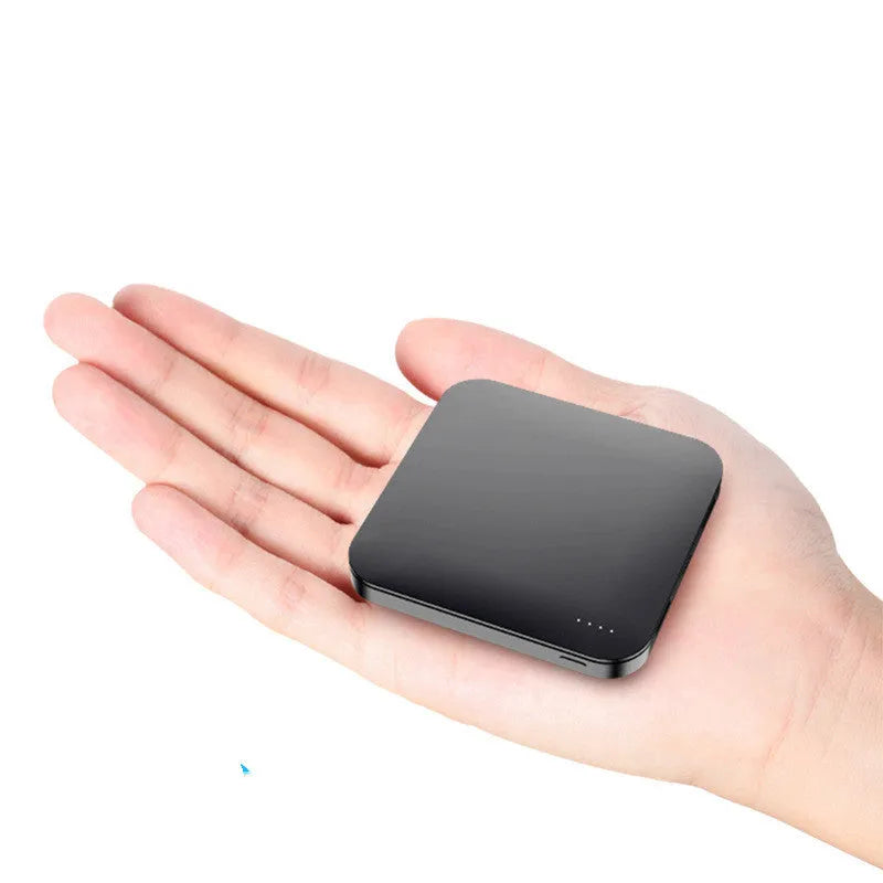 Alloy metal universal mobile power bank with multi-U port output, 8000mAh capacity, compact 80x80x13mm size, in black colour