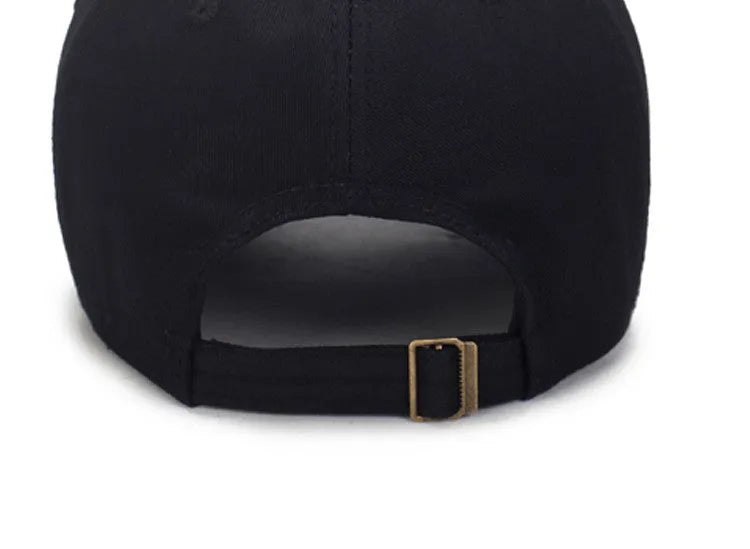 Embroidered cotton baseball cap in black with plain weave finish