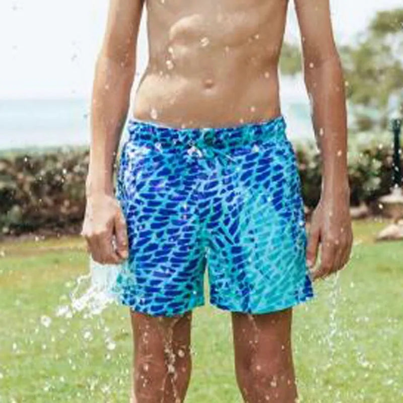 Thermochromic children's shorts in blue with colour-changing polyester fabric, solid colour design