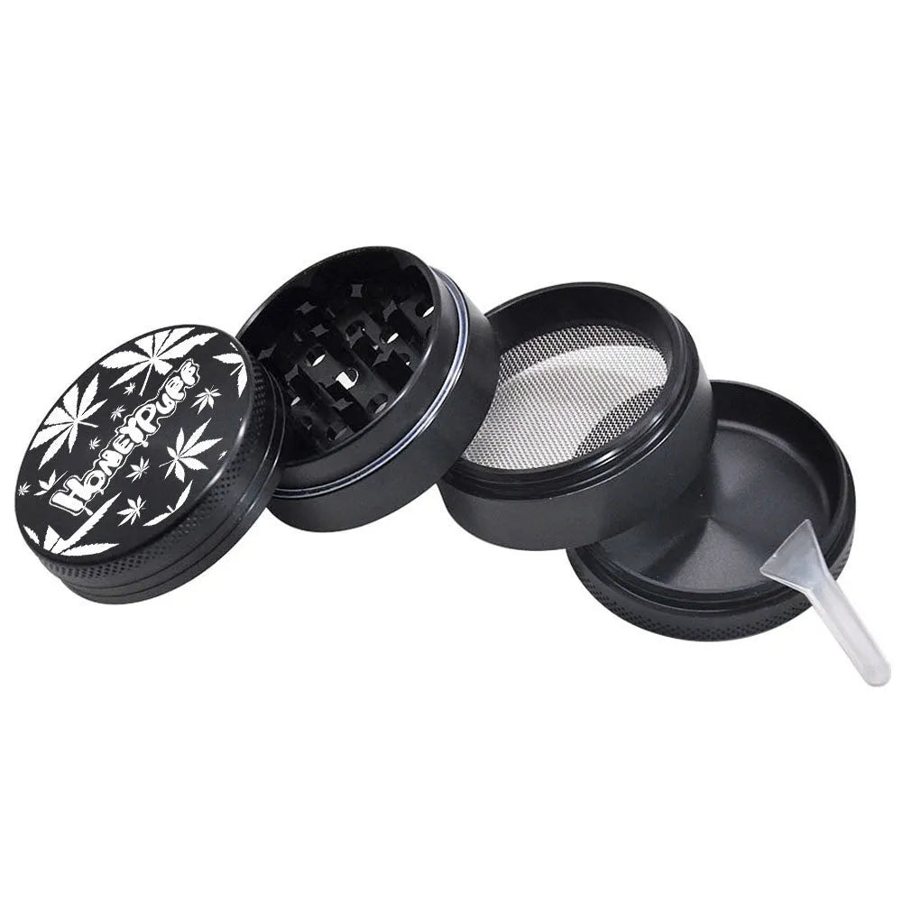 Four-layer aluminium alloy grinder in T12 black with windproof function and integrated tools including key chain and bottle opener