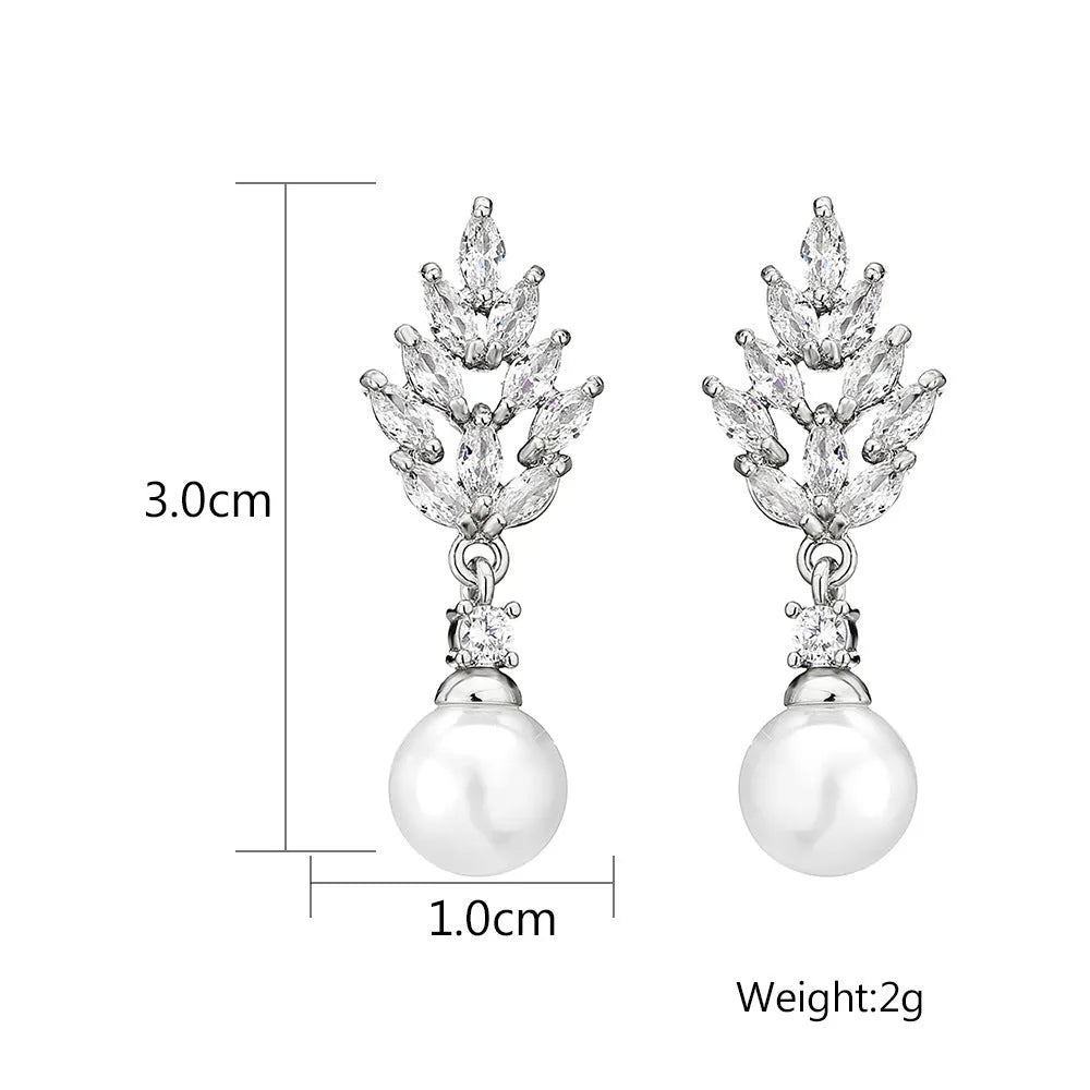Geometric flower earrings with micro-inlaid zircon stones in gold, platinum and rose gold plating
