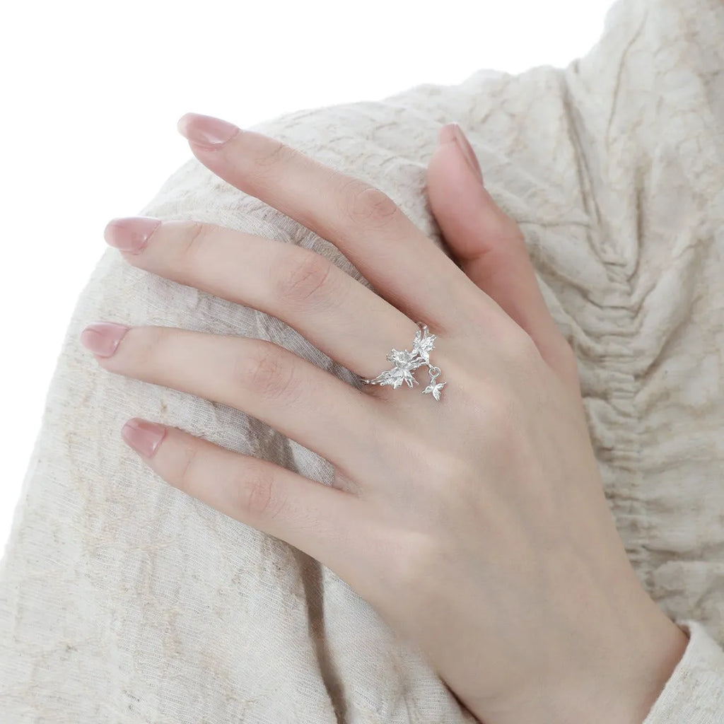 Women's silver butterfly ring with adjustable opening in electroplated gold colour