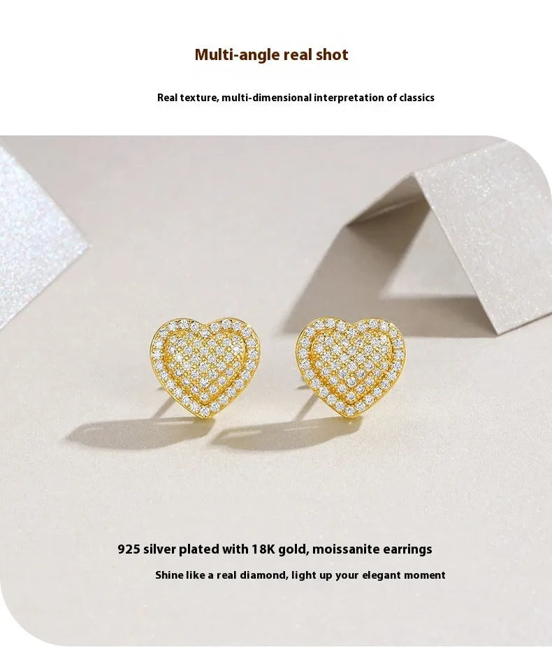Golden heart-shaped moissanite stud earrings in S925 sterling silver setting