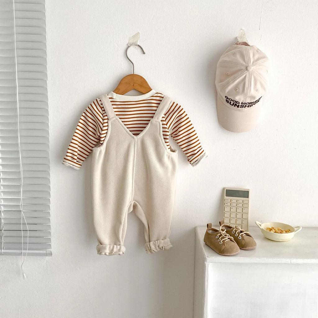 Baby bib pants and striped long sleeve top set in cotton, sizes 66cm to 100cm, with car embroidery.