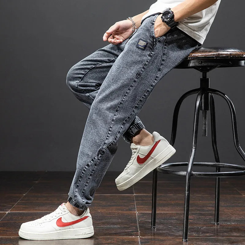 Men's Korean-style cargo jeans with straight leg and micro-elastic cotton fabric