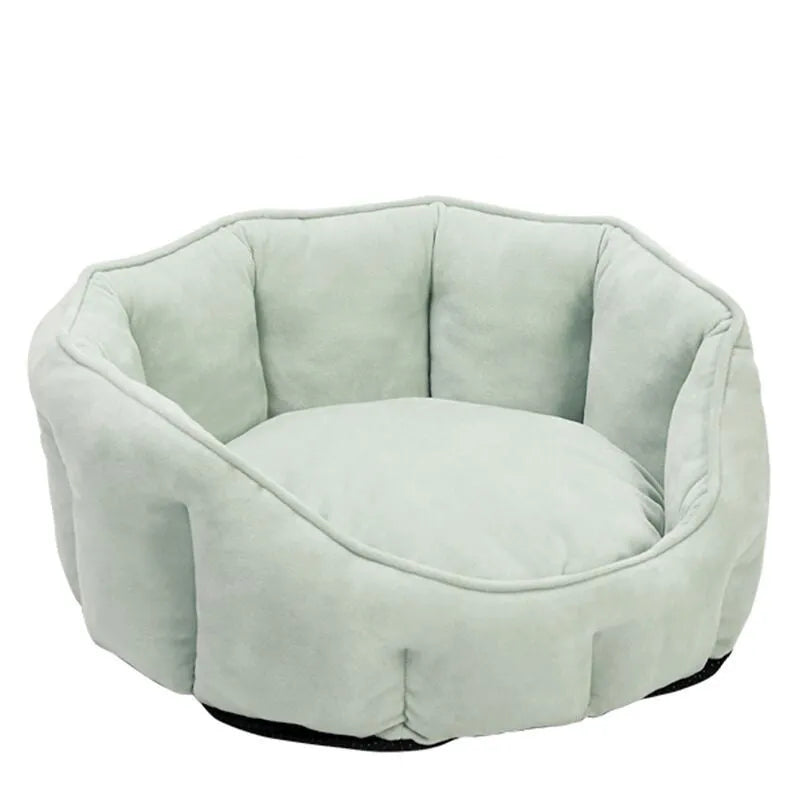Grey plush cat kennel mat house with thickened sides, measuring 46cm square