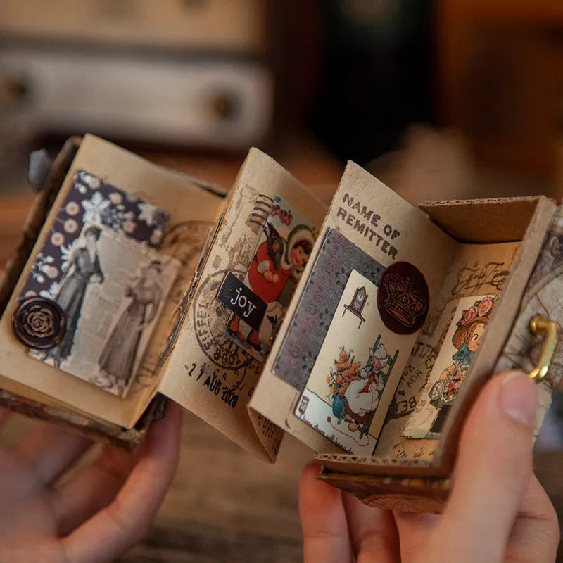 100 retro double-sided notes cards in vintage colours including forest movie and antique paper themes