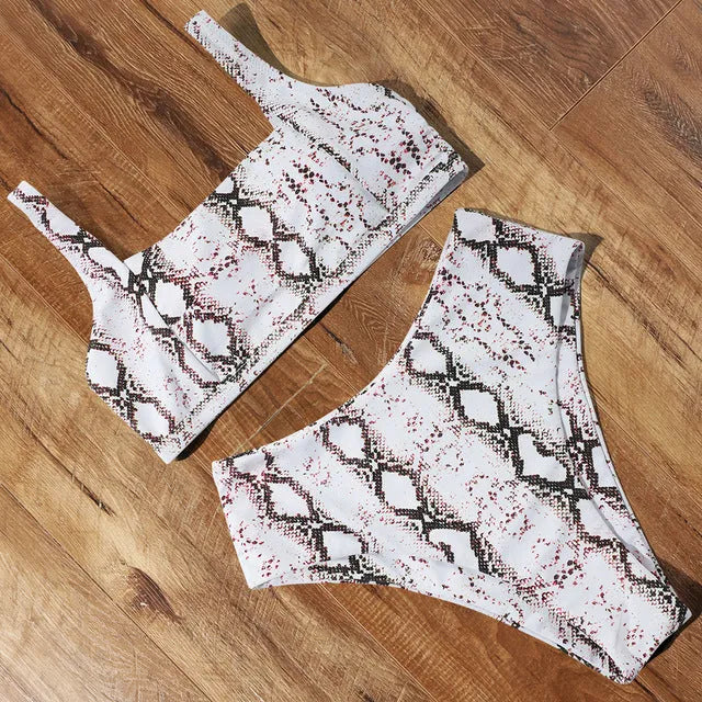 Women's high-waist leopard print bikini with push-up bra in polyester fabric