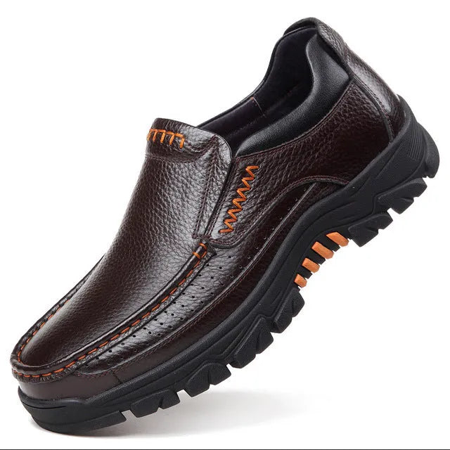 Men's black and brown business casual slip-on shoes with cowhide leather uppers and rubber soles