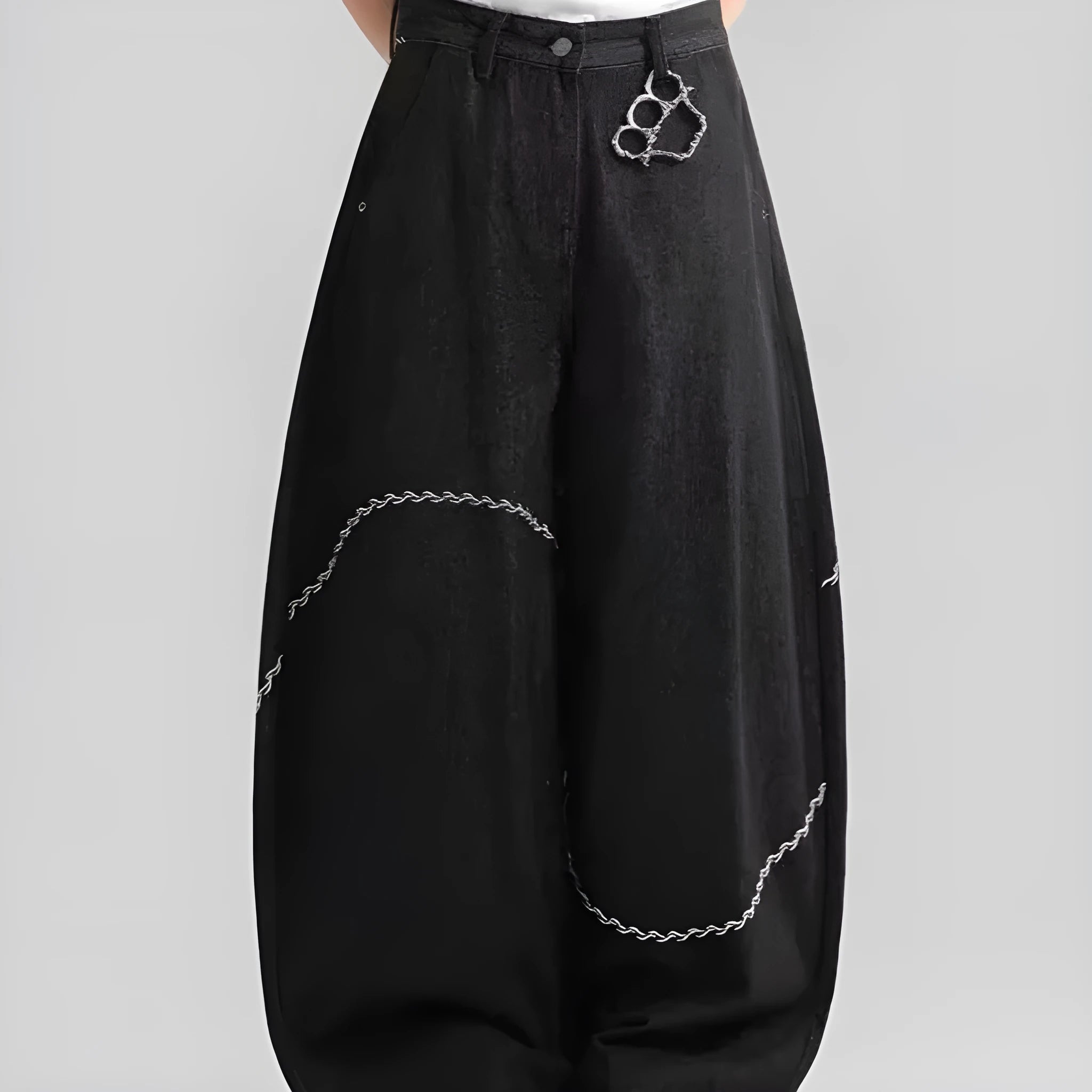 Black straight-leg denim trousers with micro-elastic fabric for autumn and winter wear