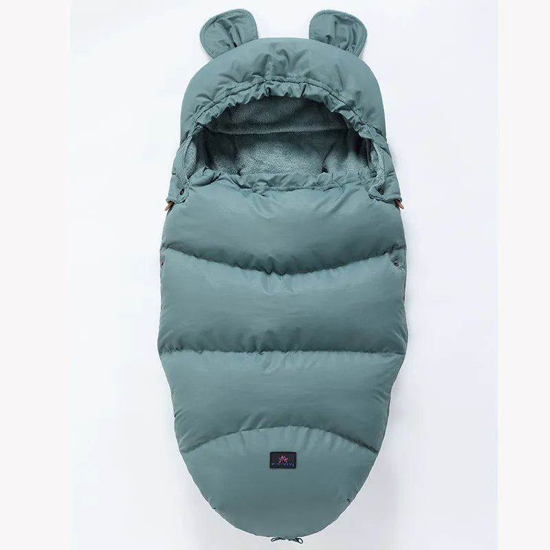 Dismountable baby stroller sleeping bag in a silkworm cocoon style for ages 1-3.