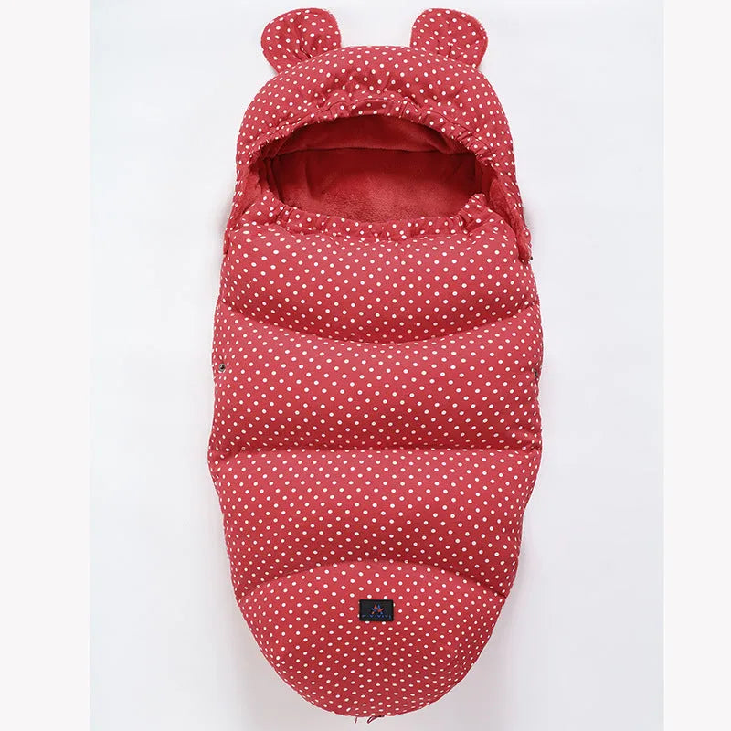 Dismountable baby stroller sleeping bag in a silkworm cocoon style for ages 1-3.