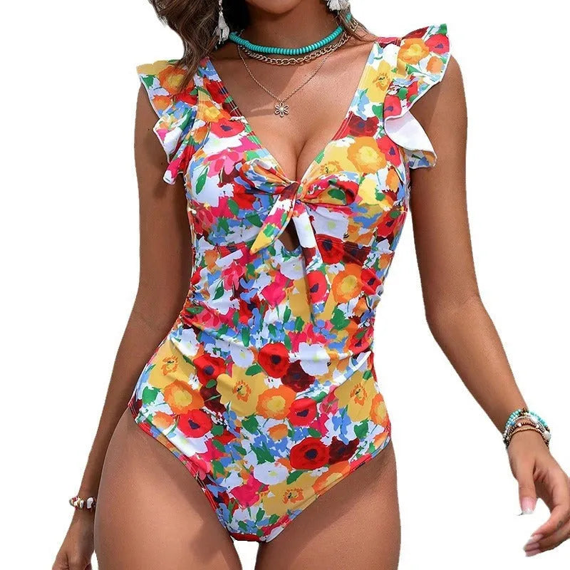 Women's solid colour printed one-piece swimsuit in polyester for conservative swimming and hot springs.