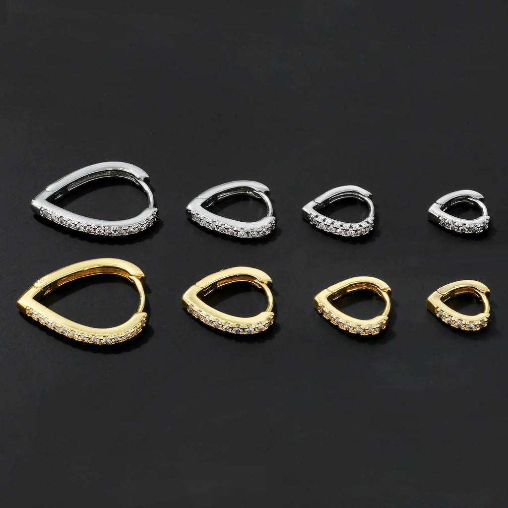 Gold and white geometric heart-shaped copper ear clip for women.