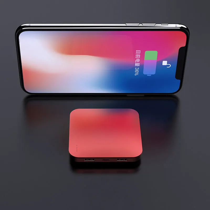 Alloy metal universal mobile power bank with multi-U port output, 8000mAh capacity, compact 80x80x13mm size, in black colour