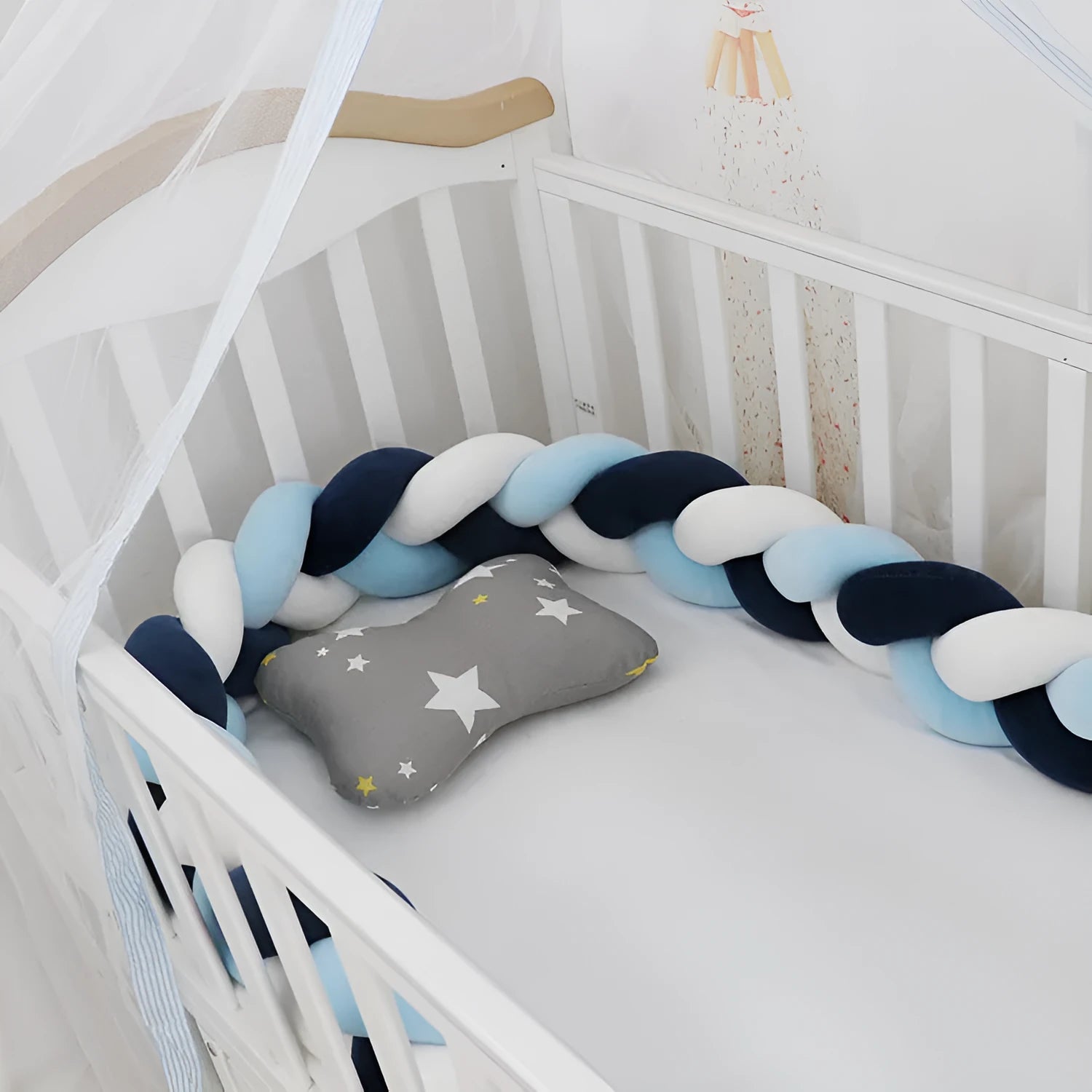 Flexible braid knot baby bumper cushion in soft spandex velvet for crib protection