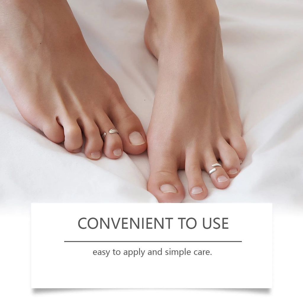 30ml bottle of nail care solution with mild brightening formula for daily nail treatment