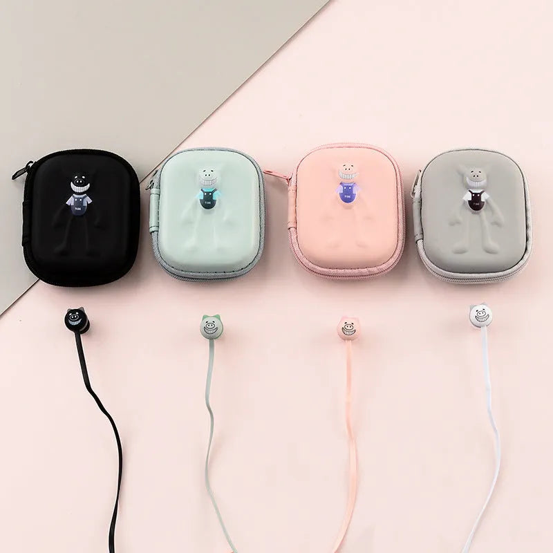 Wired in-ear headphones with 3.5mm round plug in white and black colour options