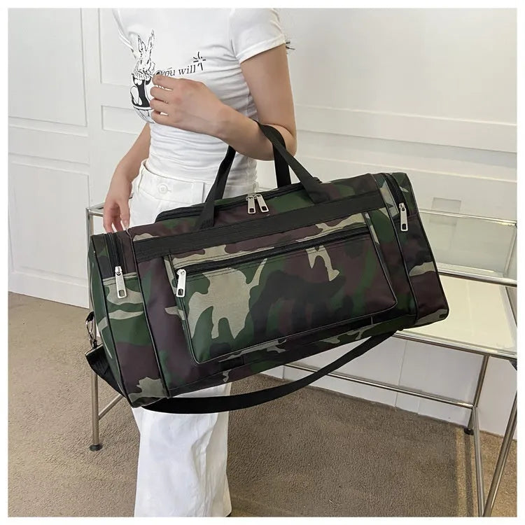 Camouflage pattern waterproof luggage bag with 20 litre capacity