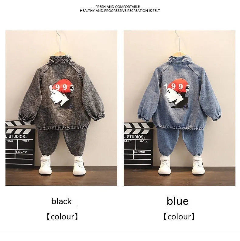 Boys wearing black denim two-piece suit set with long sleeves, Korean-style children's clothing