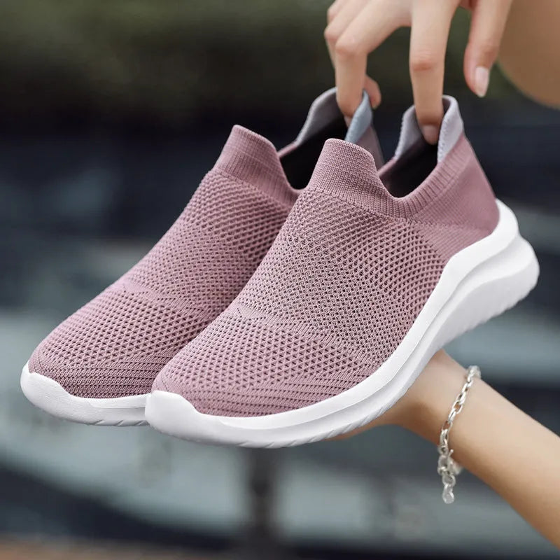 Women's woven mesh low-top casual sneakers in khaki with flat heel and round toe