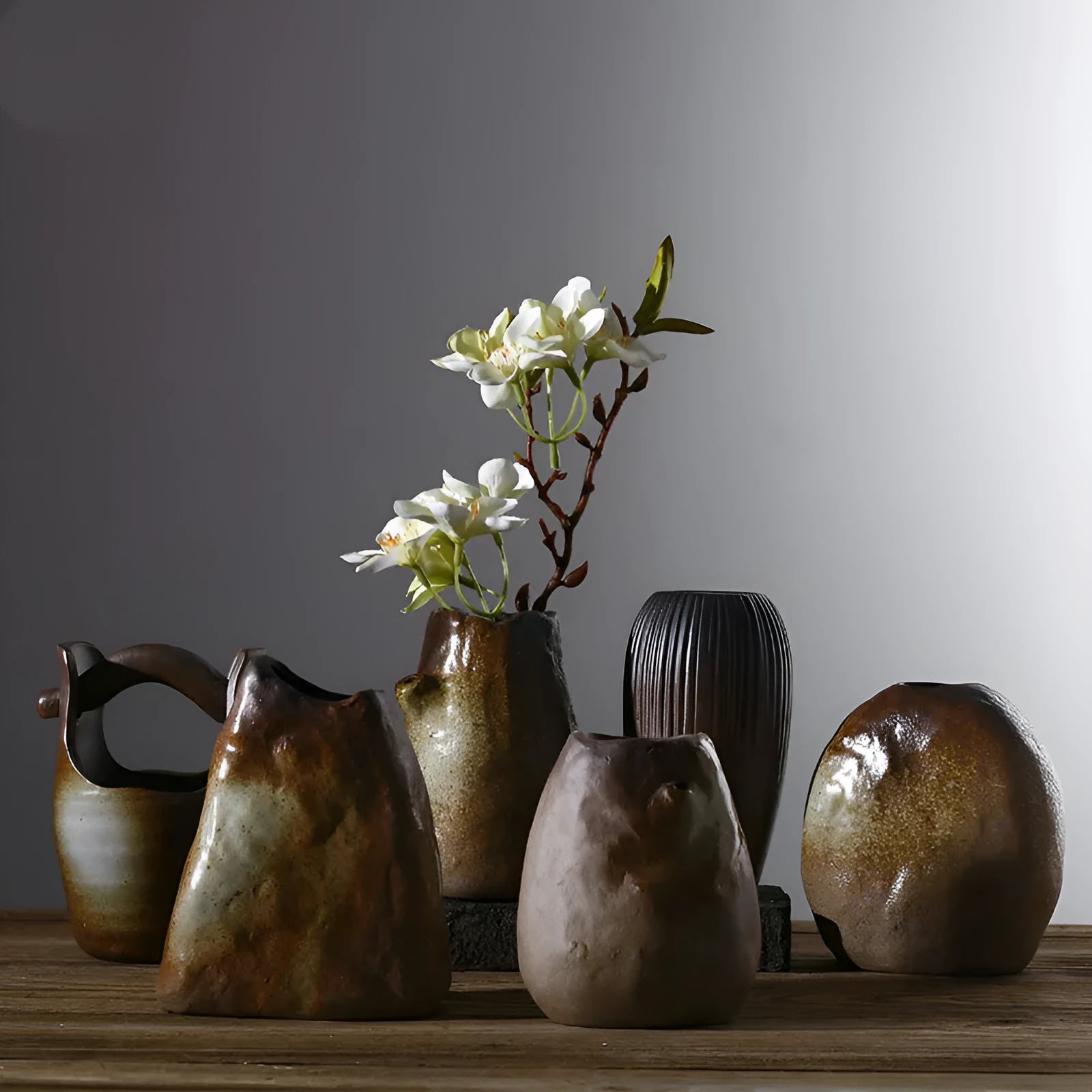 Ceramic small vase in Japanese style with glazed pottery surface, one of six colour options