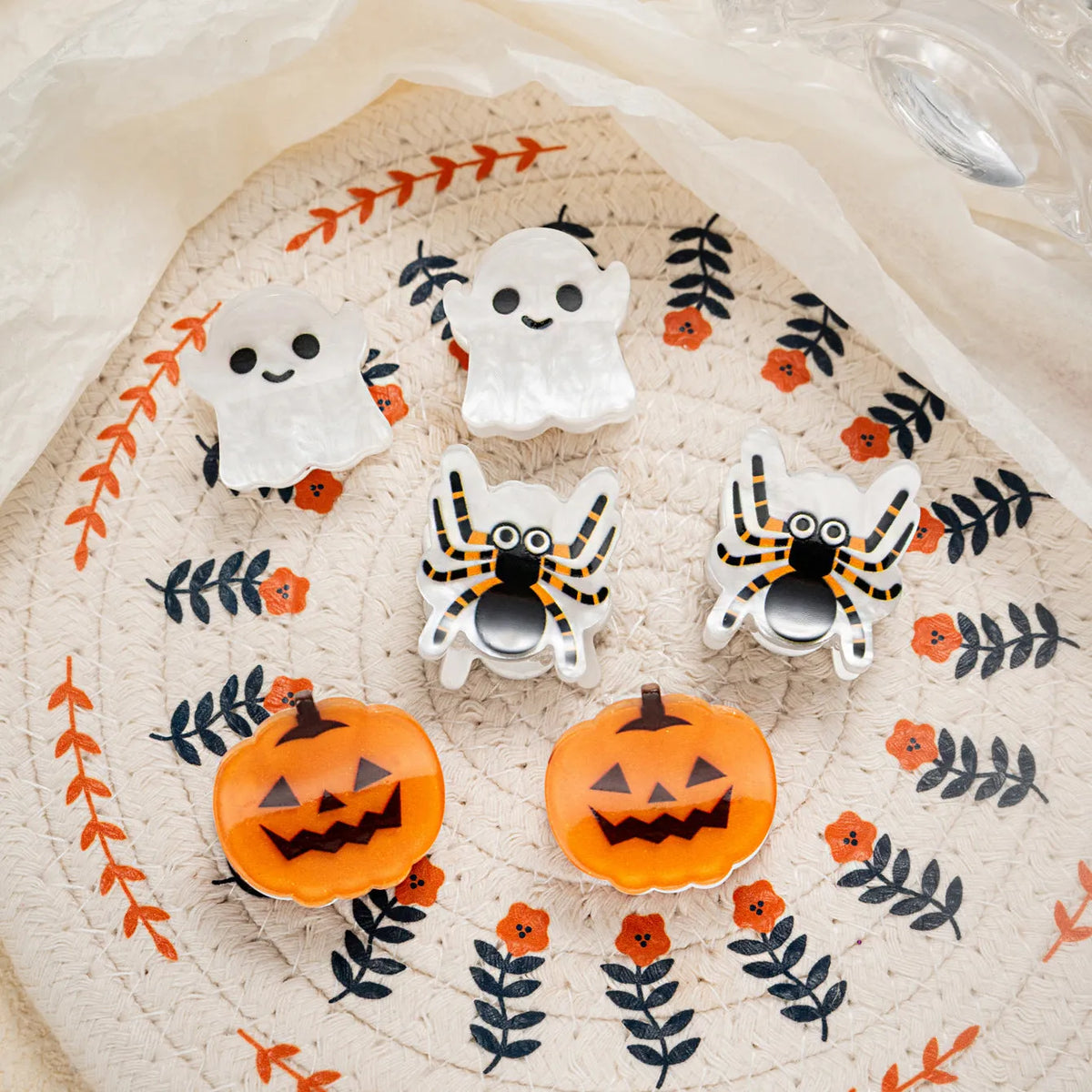 Halloween hair clip in acrylic with Ghost, Pumpkin, and Spider options, small hair grabbing clip for women