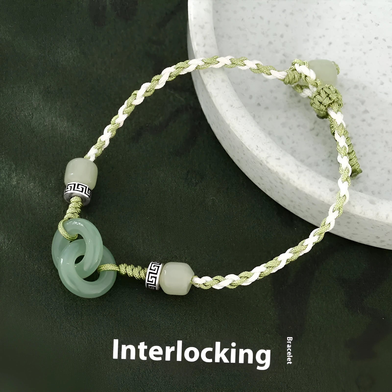 Green jade buckle women's bracelet with double ring design and copper construction