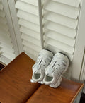 Casual shoes with breathable PU leather mesh upper in black, beige, or pink colours
