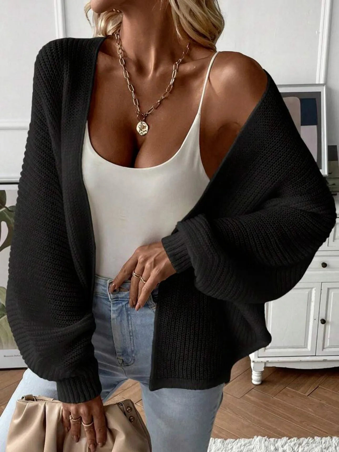 Women's batwing sleeve loose fit cardigan in solid colours: black, white, green, khaki, blue.