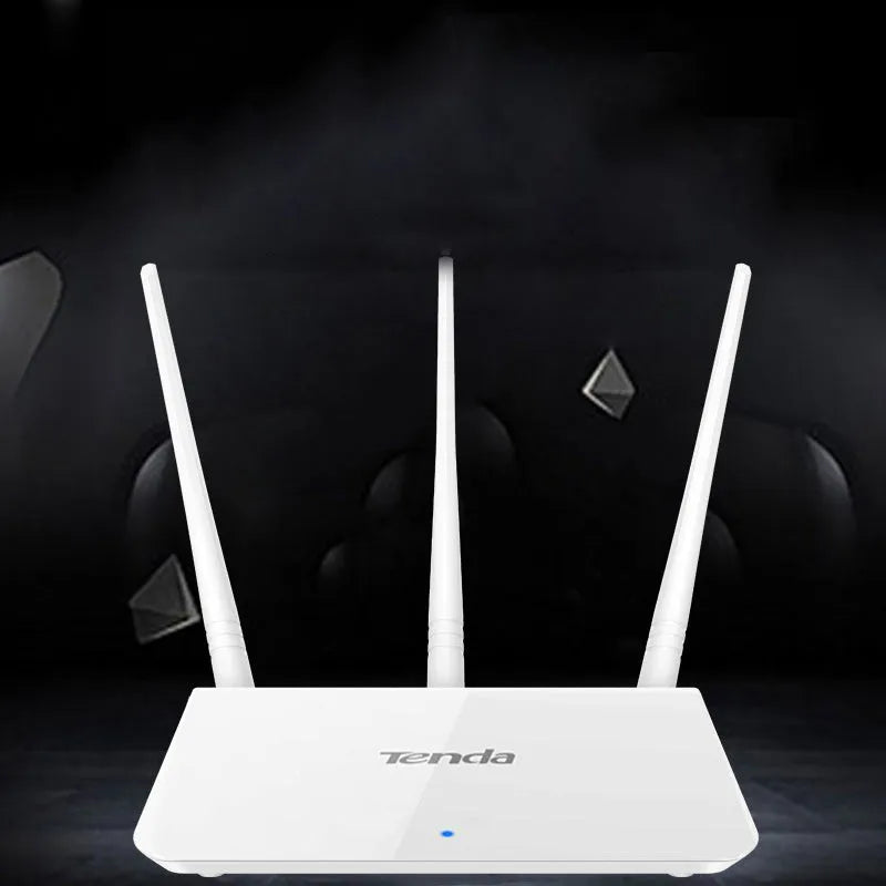 White wireless router with dual-band 2.4G and 5G antenna frequencies.