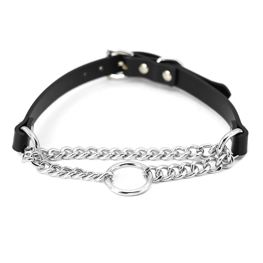 Black leather dog collar and matching leash with a rope hand grip.