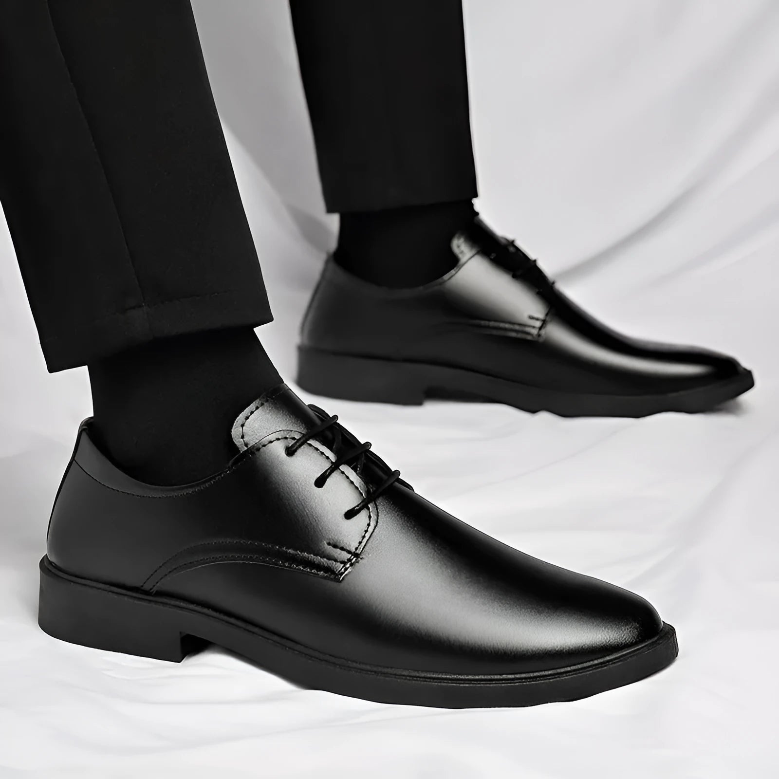 Men's black British style casual formal leather shoes with PU upper and PVC sole, low top, sizes 39 to 47