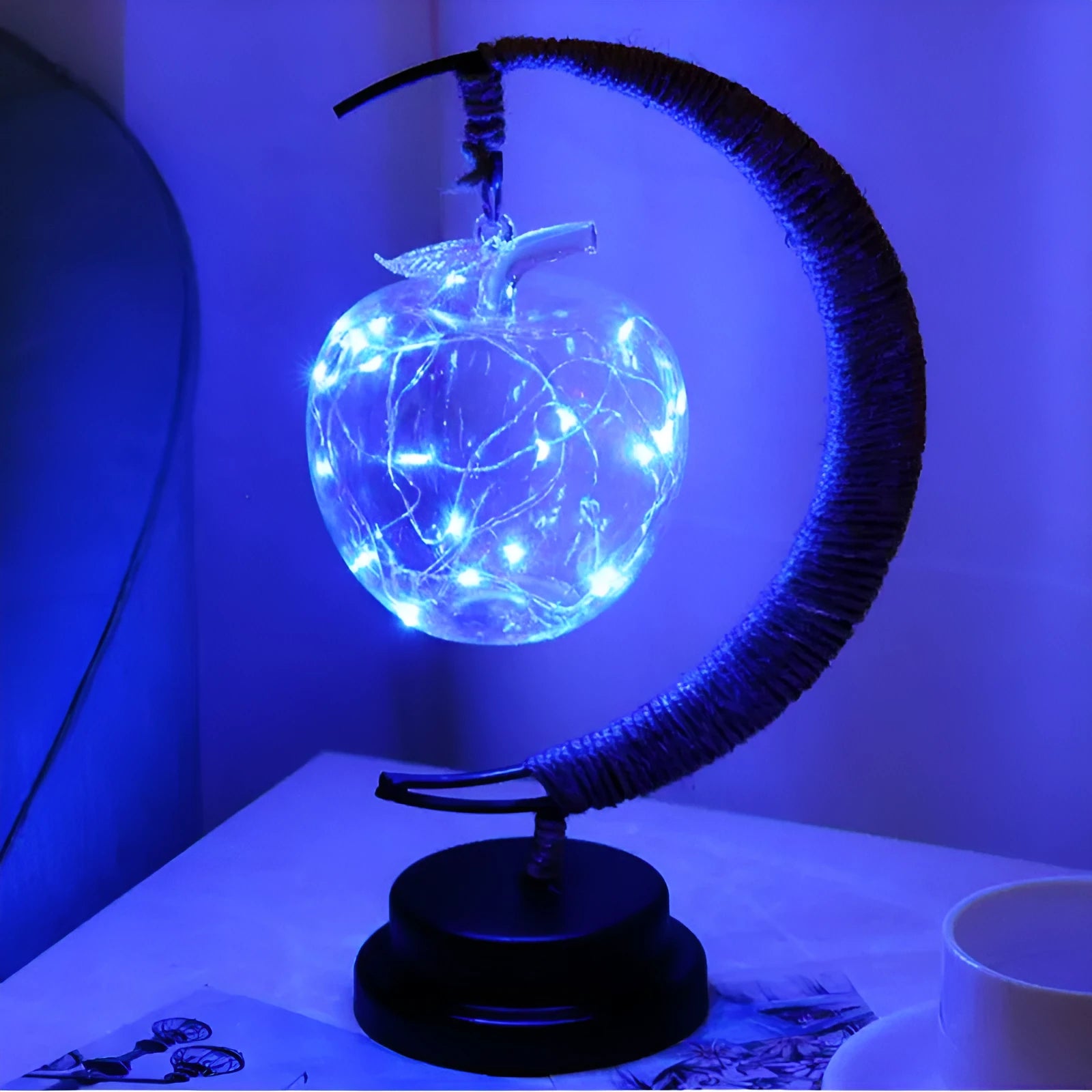 LED star lights with high transparent glass pendants in star and ball shapes on copper wire string
